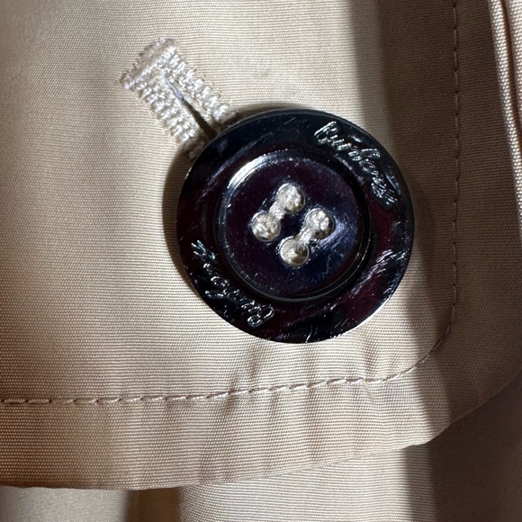 Burberry Tan Trench Coat - Picture 3 of 9
